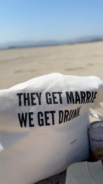 Married & Drunk - Woven tote bag