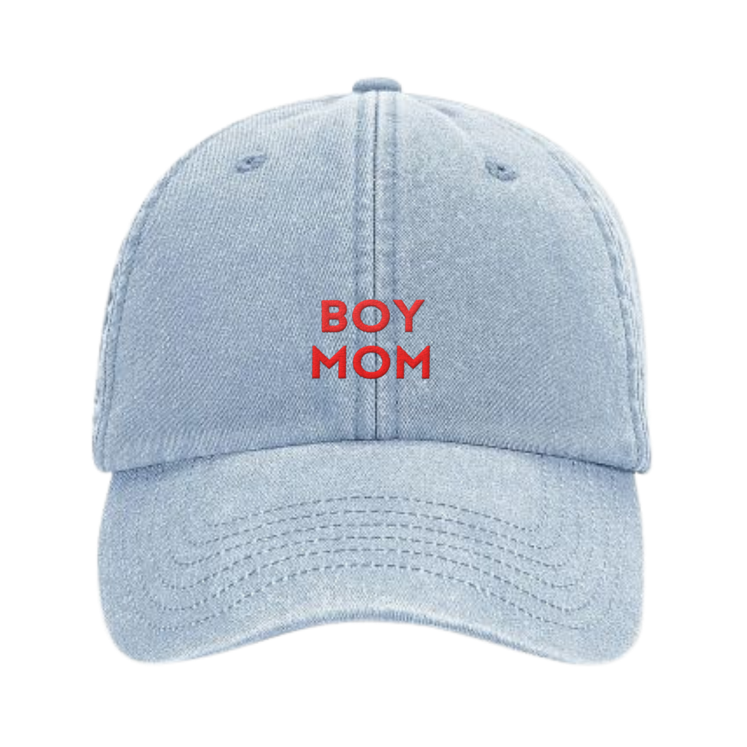 Vintage blaue Cap mit roter Stickerei „Boy Mom“ – Adept Studios