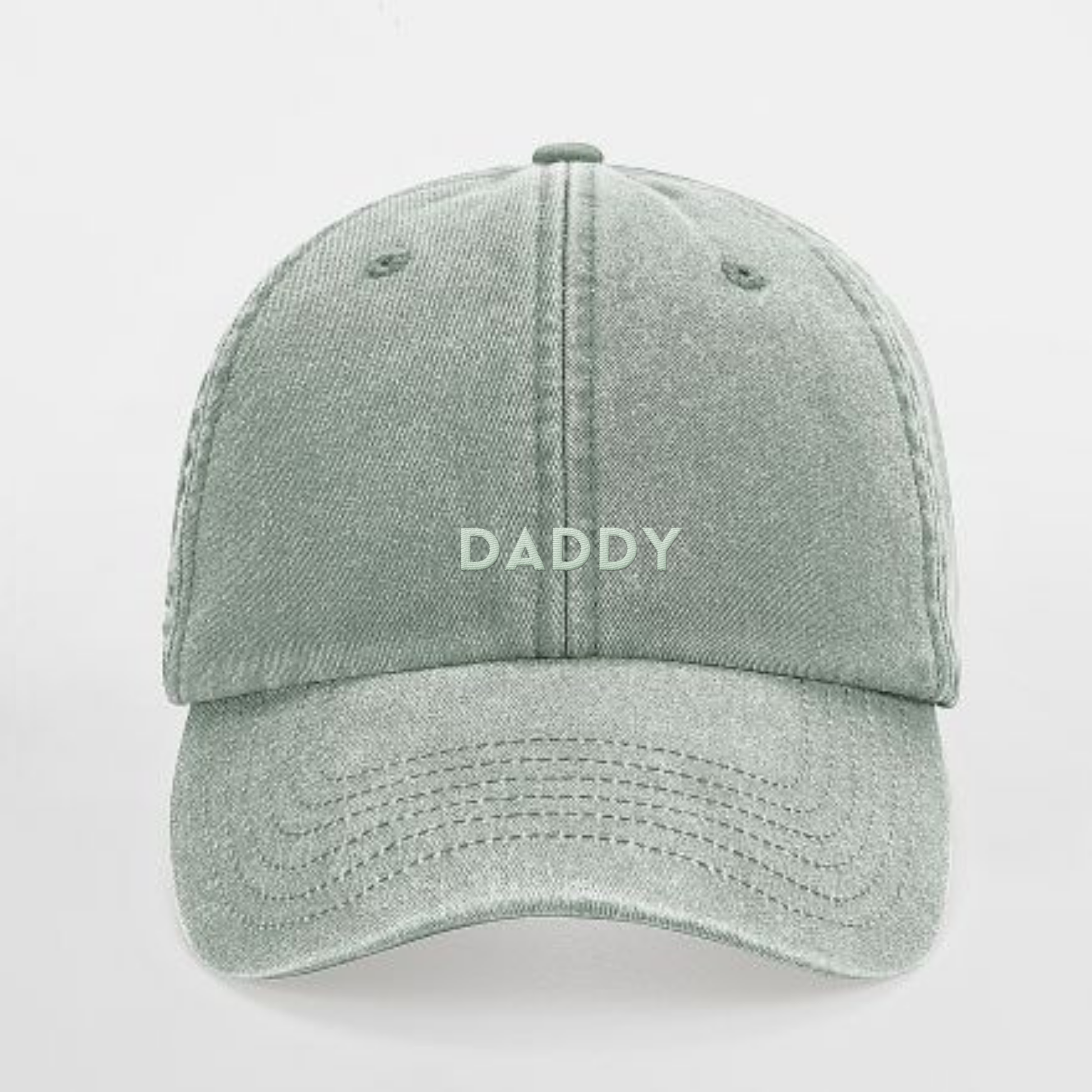Vintage grüne Cap mit weißer Stickerei „Daddy“ – minimalistisches Geschenk für Väter, embroidered Dad Hat – Adept Studios