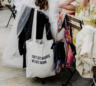 Married & Drunk - Gewebte Tragetasche